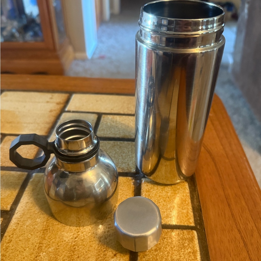 Starbucks Stainless Steel Tumbler - GUC - Picture 6 of 7